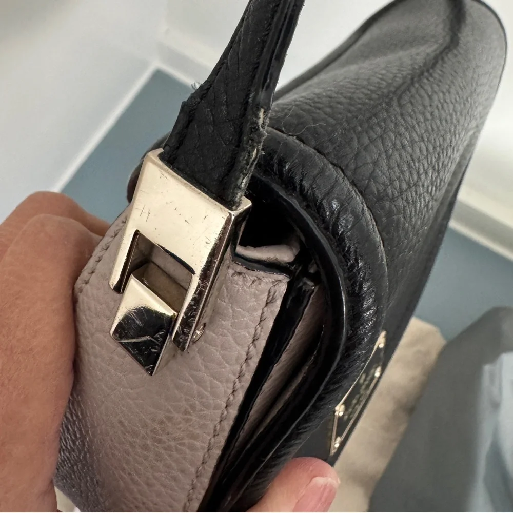 Kate Spade Black Beige Cream Dual Color Oliver Street Lily Leather Crossbody Bag
